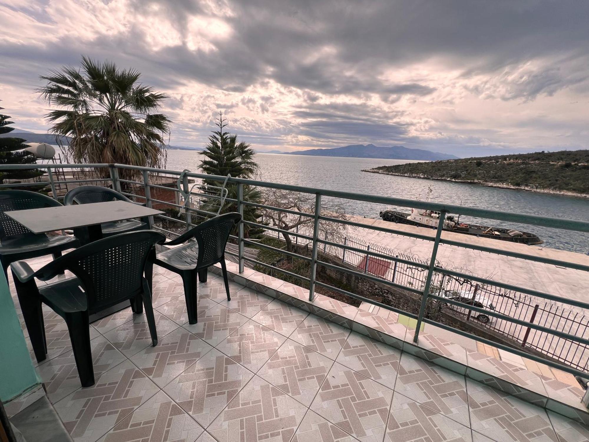 Majki Beach Apartments Sarandë Exterior foto
